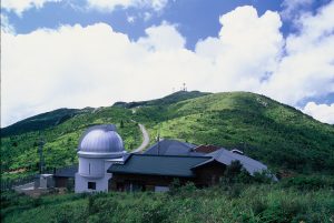 星の山荘梶ヶ森と山頂
