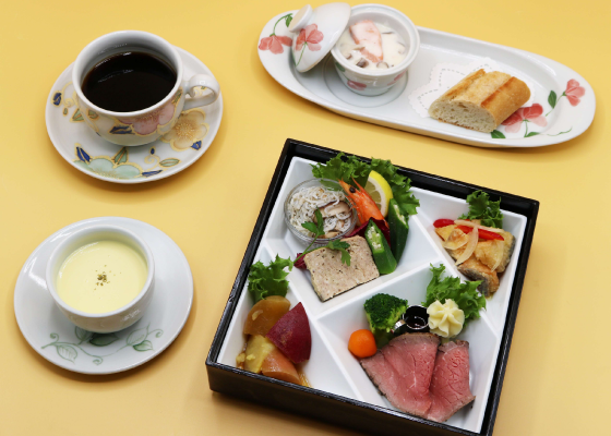 Yawatahama-bound (lunch)